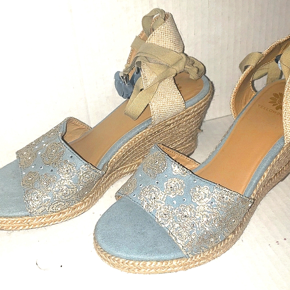 *Sold* Yellowbox Espadrille size7.5 strappy lace up chunky platform sandals